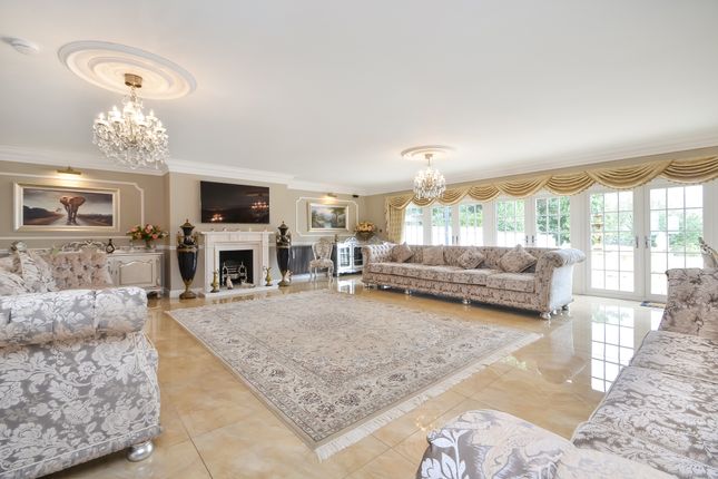 Winton House, Portsdown Hill Road, Cosham photo 2