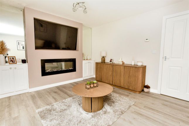15, Handley Close, Hartlepool photo 2