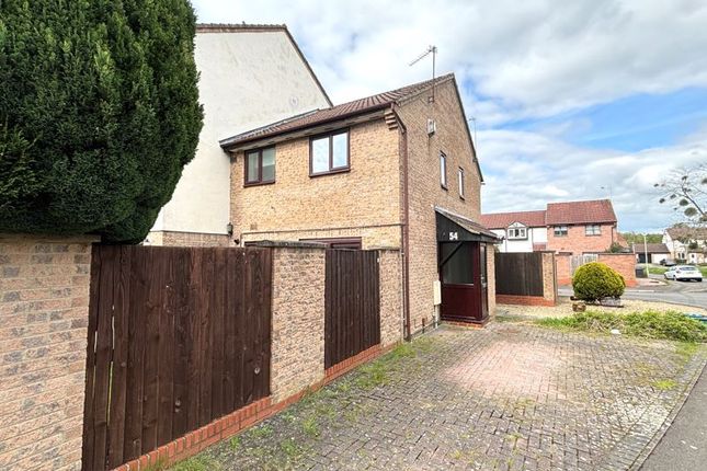 Thumbnail Terraced house for sale in Buscombe Gardens, Hucclecote, Gloucester