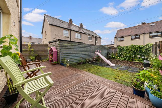 18, Broomage Avenue, Larbert photo 3