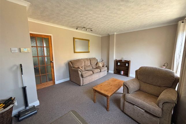 9, Venns Close, Haverfordwest photo 5