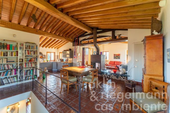 Country house for sale in Italy, Liguria, La Spezia, La Spezia