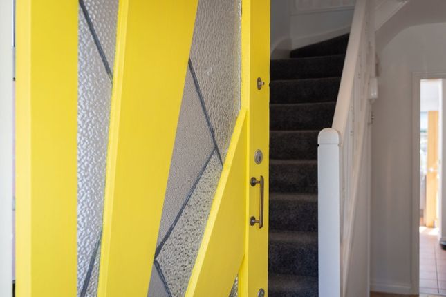 8, Redcourt Avenue, Manchester photo 3