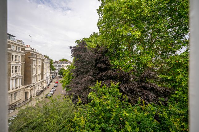 Stanley Gardens, London photo 4
