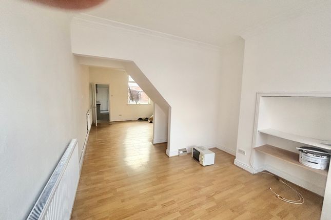 75, Devana Road, Leicester photo 2
