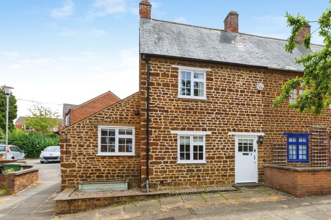 2-bed house on 8, Mackworth Green, Wellingborough, £290,000