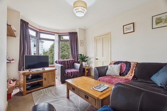 28 Highfield Drive, Glasgow photo 2