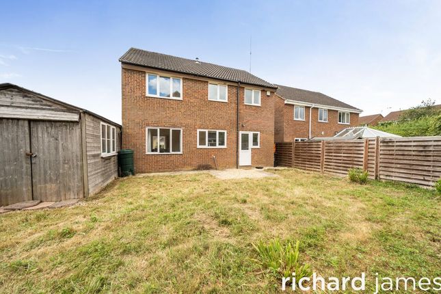 27, Feather Wood Westlea, Westlea photo 4