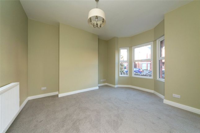 Cadwgan Road, Colwyn Bay photo 3