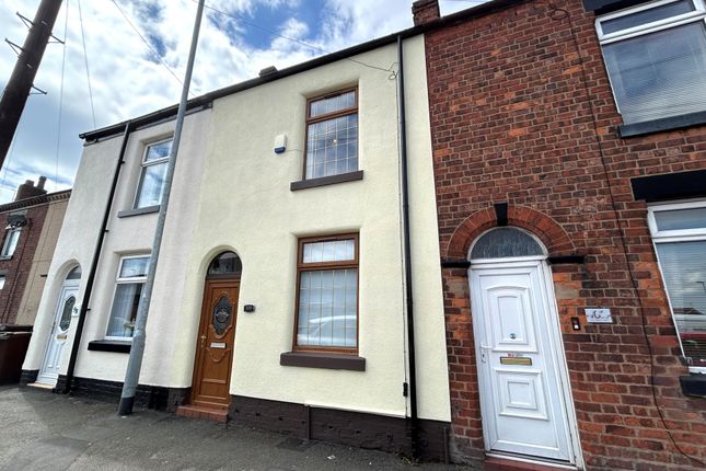 Terraced house to rent in Preston Road, Standish, Wigan