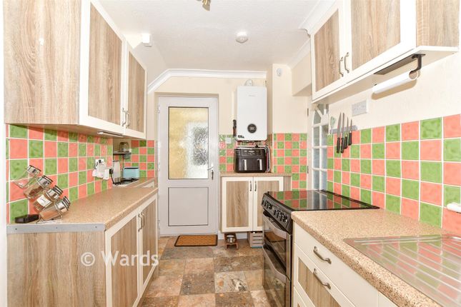 20, Milner Crescent, Canterbury photo 3