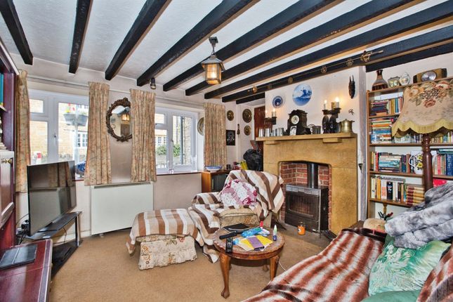 63, Main Street, Martock photo 4