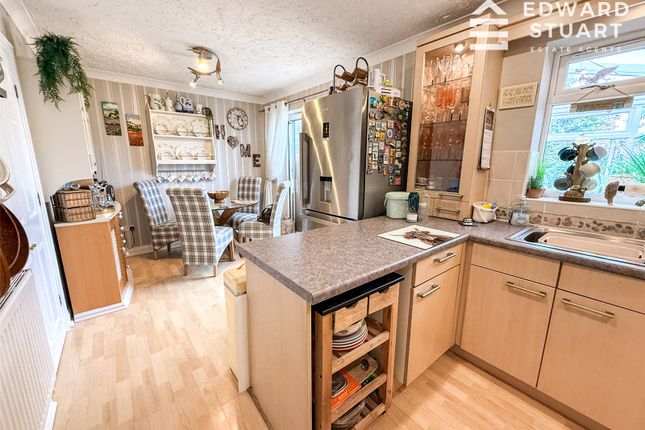 43, Fraserburgh Way, Peterborough photo 4