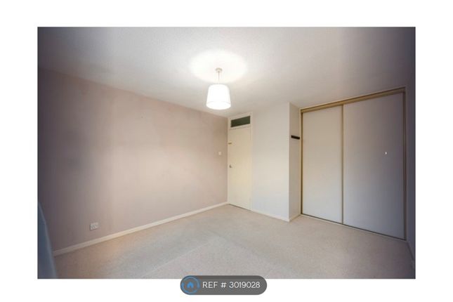 Flat, Wren Court Coombe Road, Croydon photo 4