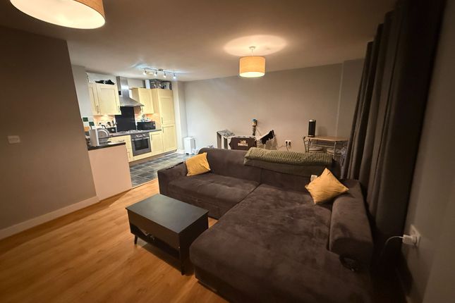 35, Sandling Park, Maidstone photo 2