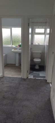 118 Regent Farm Road, Newcastle upon Tyne photo 5