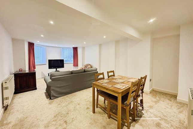Flat 1, 1, Wood Street, Isle of Wight photo 4