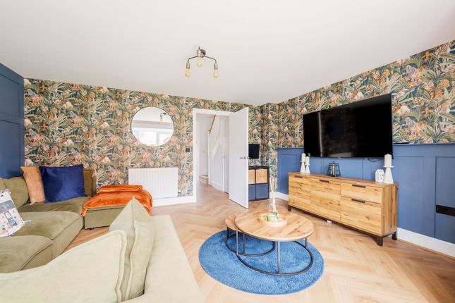 16 Hotspur North, Newcastle Upon Tyne photo 4