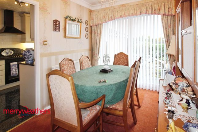 Badsworth Close, Rotherham photo 4