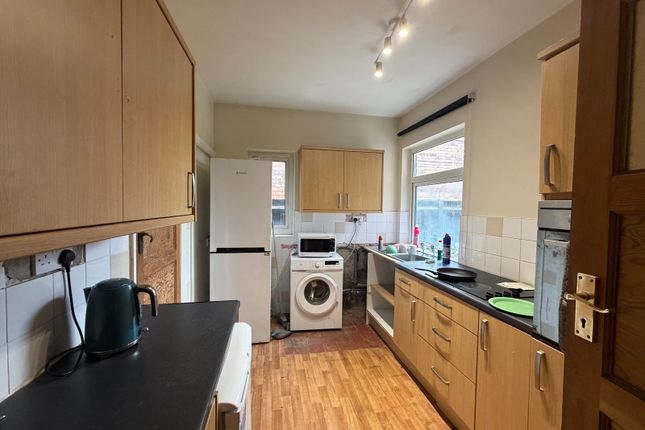 86, Trent Boulevard, Nottingham photo 4