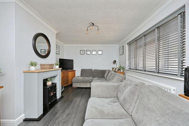 15, Swan Drive, DEREHAM photo 4