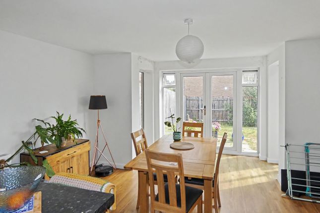 23, Newman Avenue, Beverley photo 2