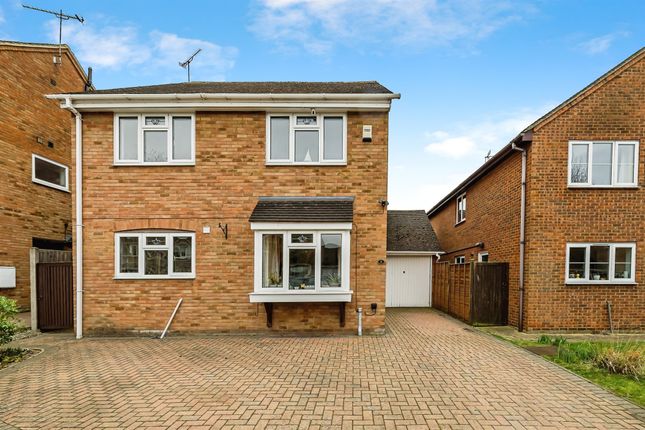 Detached house for sale in Walnut Close, Stoke Mandeville, Aylesbury