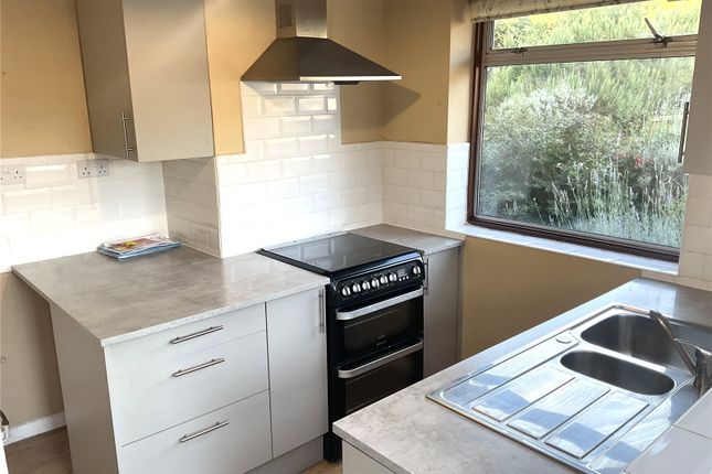 11, Heathfield Way, Canterbury photo 3