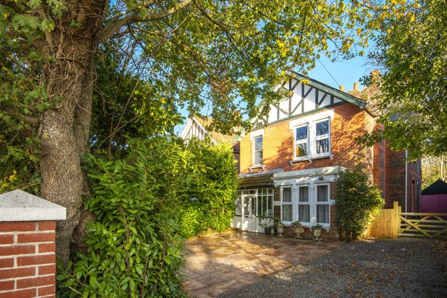 Thumbnail Detached house for sale in 44 Westbourne Avenue, Emsworth, Hampshire