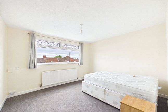 190, Lodge Causeway, Bristol photo 5