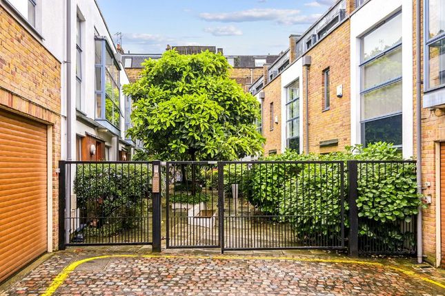 Thumbnail Property to rent in Dunworth Mews, London