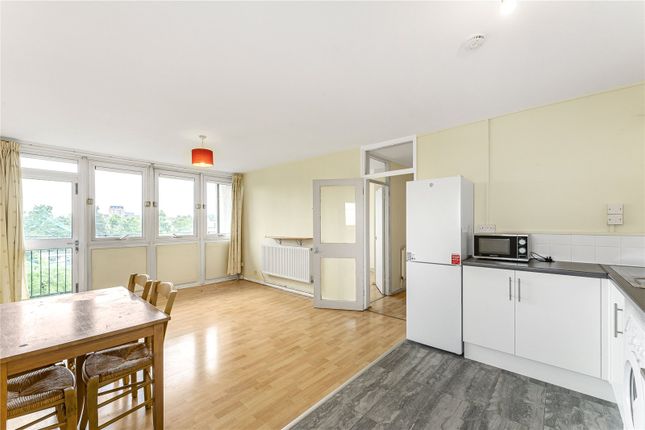 Thumbnail Flat to rent in Rowley Gardens, London