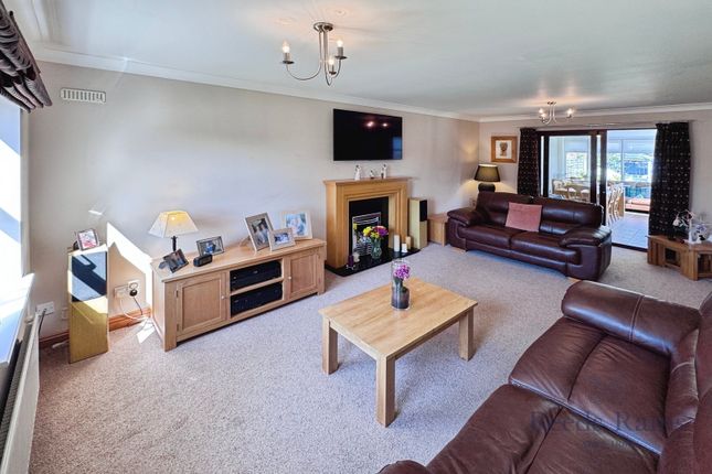 29, Ashtree Drive, Selby photo 3