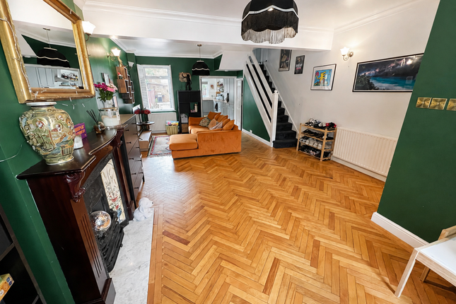 97, Oakfield Road, East Ham photo 3