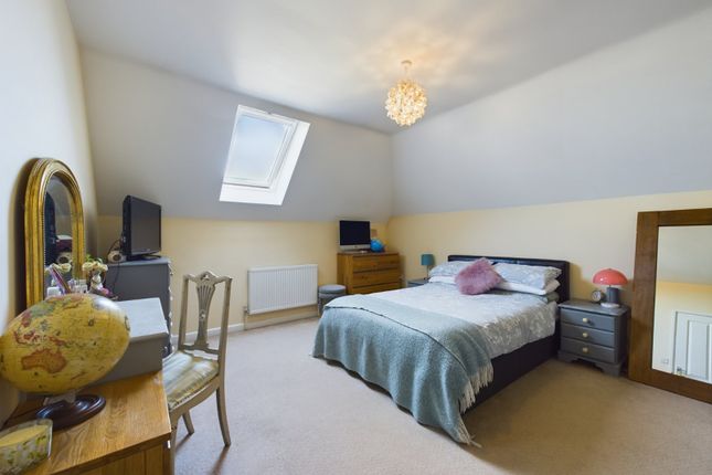 Thumbnail Flat for sale in Blakefield Road, Worcester, Worcestershire