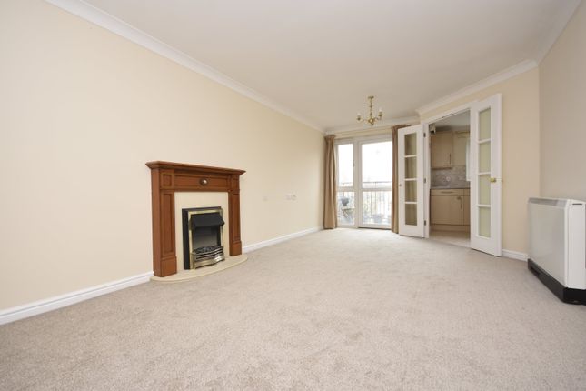 47 Darwin Court, Harold Road, Margate photo 4