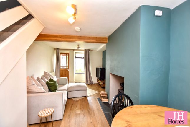 12, Cross-a-Moor, Ulverston photo 4