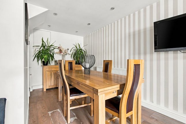 55 King Edwards Road, Ascot photo 4