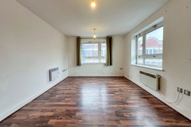 Spectrum Tower 2-20,Flat 11, Hainault Street, Ilford photo 2