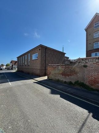 South Lowestoft Methodist Church, London Road South, Lowestoft photo 3