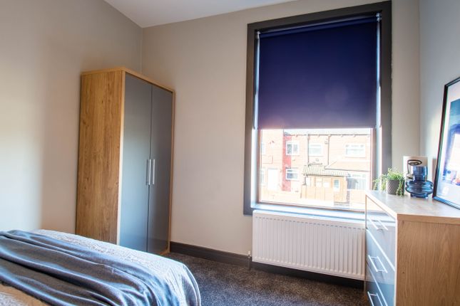 Thumbnail Room to rent in Westbury Mount, Hunslet, Leeds