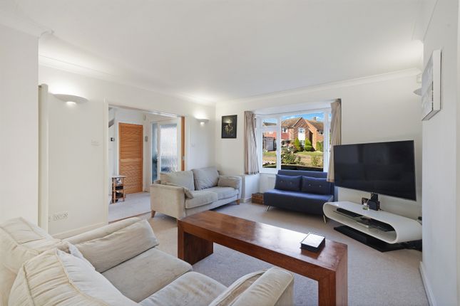 Pinner, Greater London photo 2