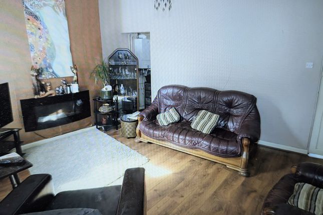 36, Urmson Road, Wallasey photo 4
