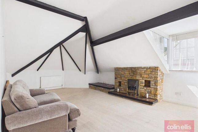 Flat 8 - 49, Esplanade Road, Scarborough photo 5