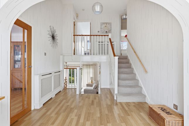 8, The Belvoir, Essex photo 4