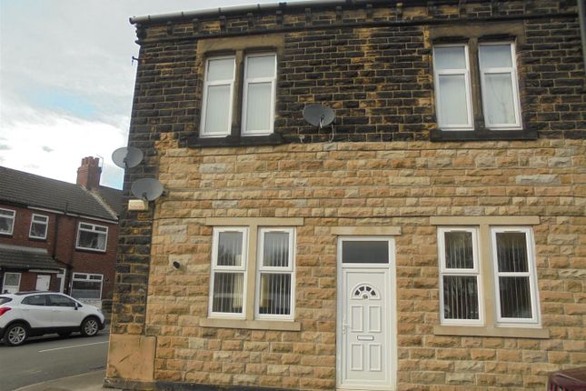 Thumbnail Shared accommodation to rent in Elder Road, Bramley, Leeds