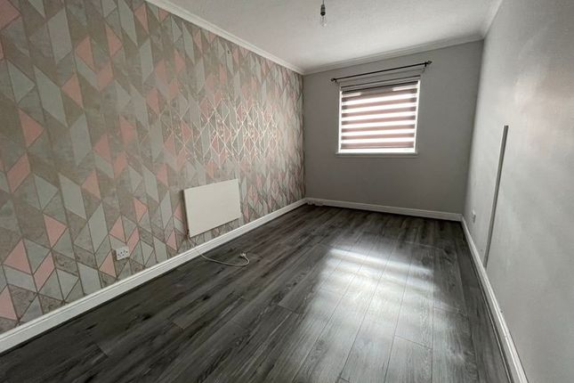 Flat 1/2, 10, Rothes Drive, Glasgow photo 5
