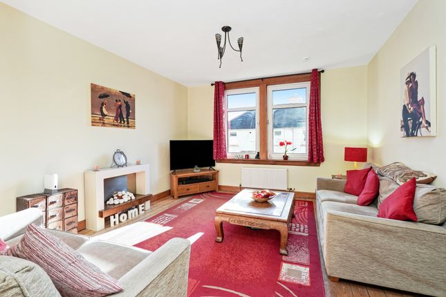 31, Eskview Avenue, MUSSELBURGH photo 2