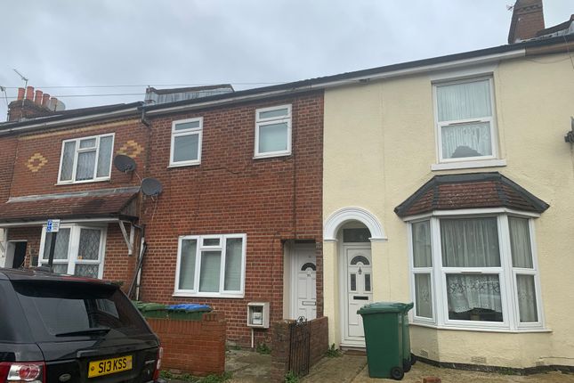 Terraced house to rent in Brintons Road, Southampton