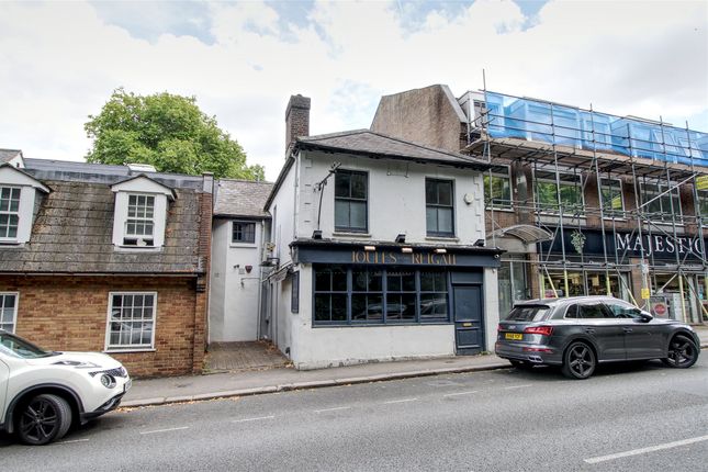 Thumbnail Pub/bar to let in Bell Street, Reigate, Surrey